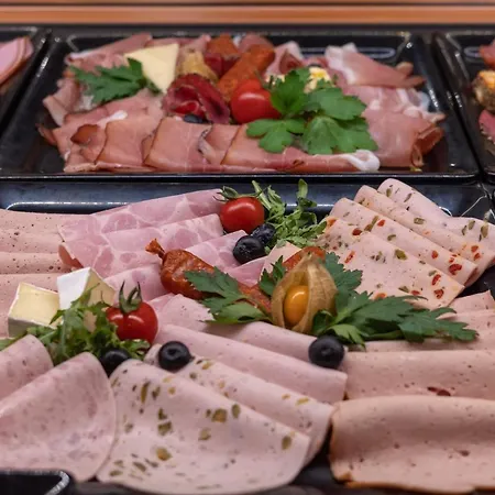 Ludwigs Отель 3*