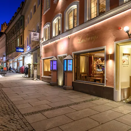 Отель Ludwigs 3*