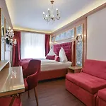 Ludwigs Hotel 3*