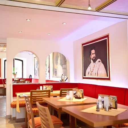 路德维格酒店 酒店 3*