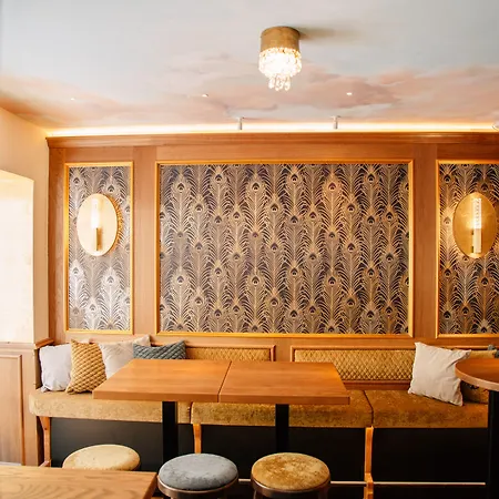 路德维格酒店 酒店 3*