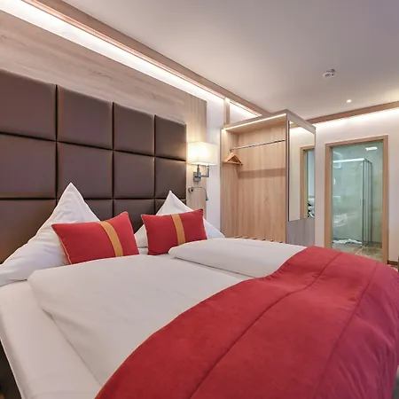Ludwigs Hotel 3*