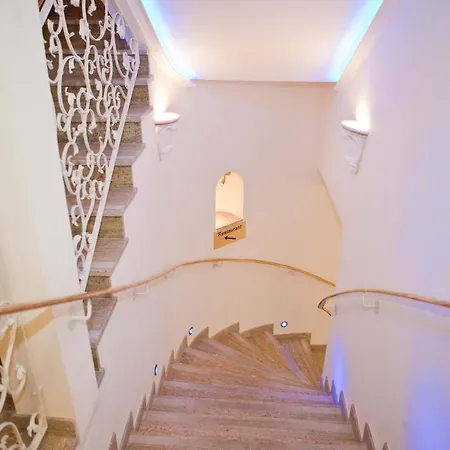 路德维格酒店 酒店 福森